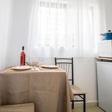 יאליסוס Chambre Jaune מראה חיצוני תמונה